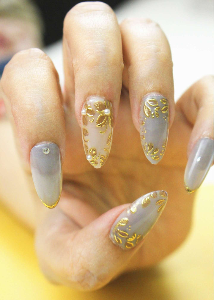 Embossed_Golden_Dreamland_Nail_Wraps_2-PM-FN-60055-Pablo-Mode