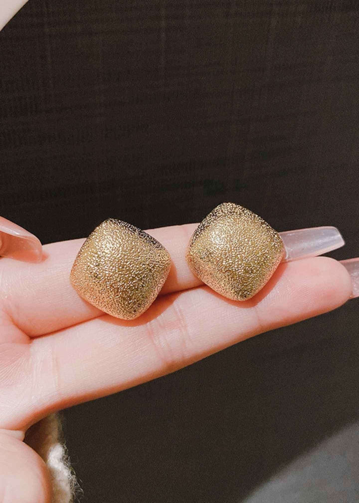 gold plated frosted square stud earrings-PM-ER-51032-Pablo-Mode