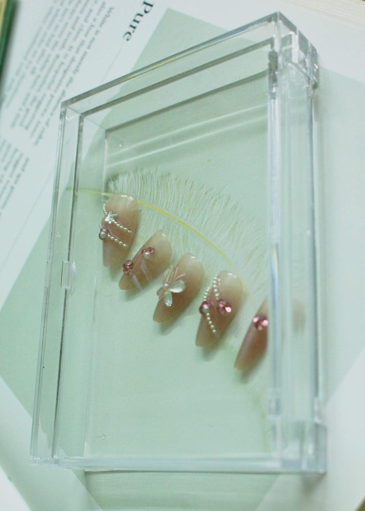 Nails_Storage_Container_-_Crystal_Box-_1-PM-FN-60058-Pablo-Mode