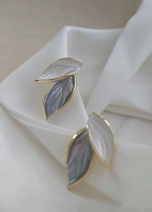 Blue and White Leaf Stud Earrings-PM-ER-51029-Pablo-Mode