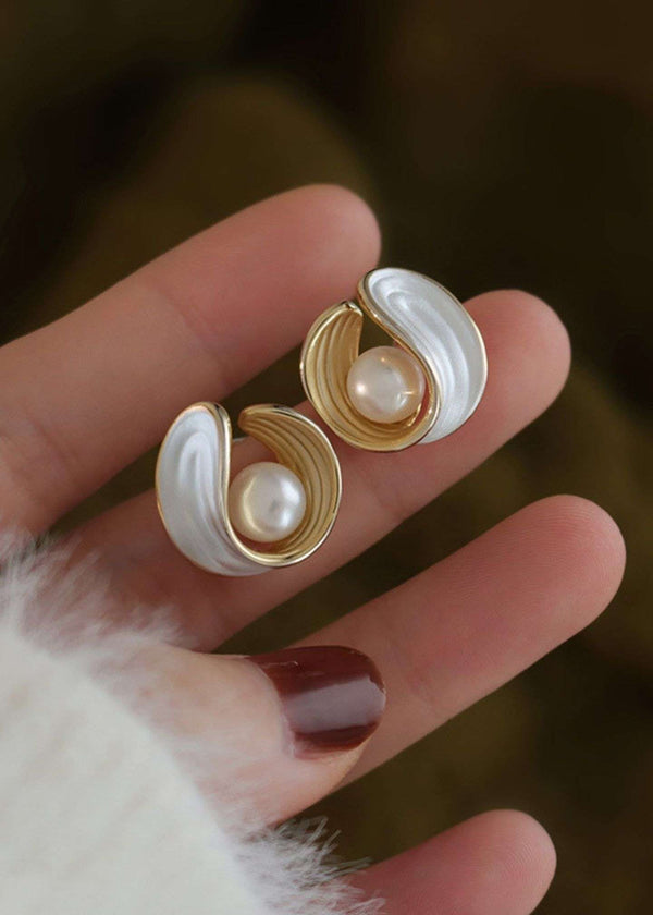 Korean Shell Pearl Stud Earrings-PM-ER-51025-PAblo-Mode